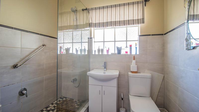 4 Bedroom Property for Sale in Isandovale Gauteng