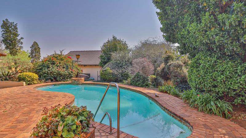 4 Bedroom Property for Sale in Isandovale Gauteng