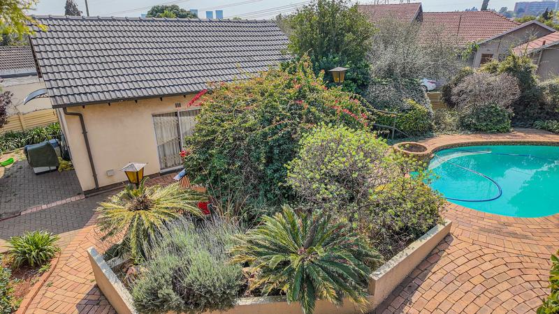 4 Bedroom Property for Sale in Isandovale Gauteng