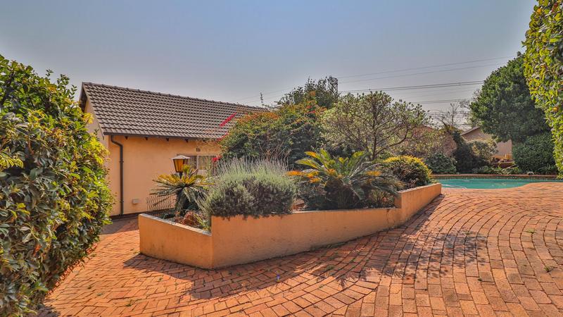 4 Bedroom Property for Sale in Isandovale Gauteng