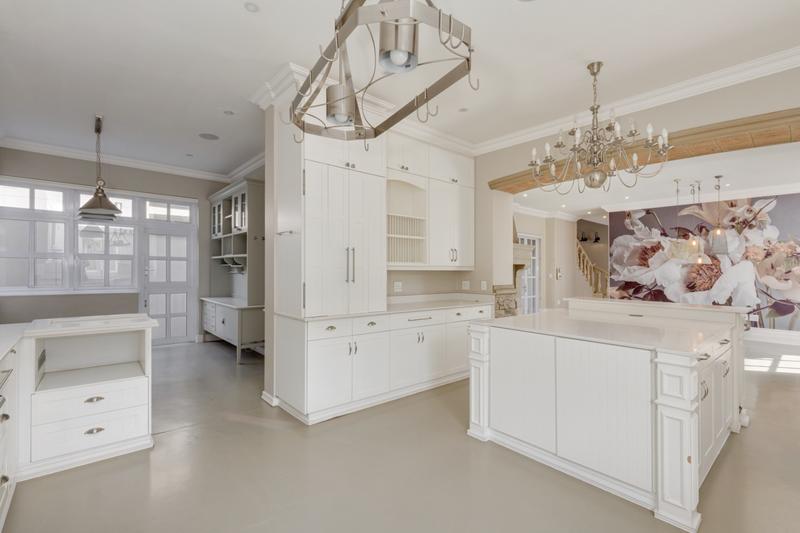 4 Bedroom Property for Sale in Waterfall Country Estate Gauteng