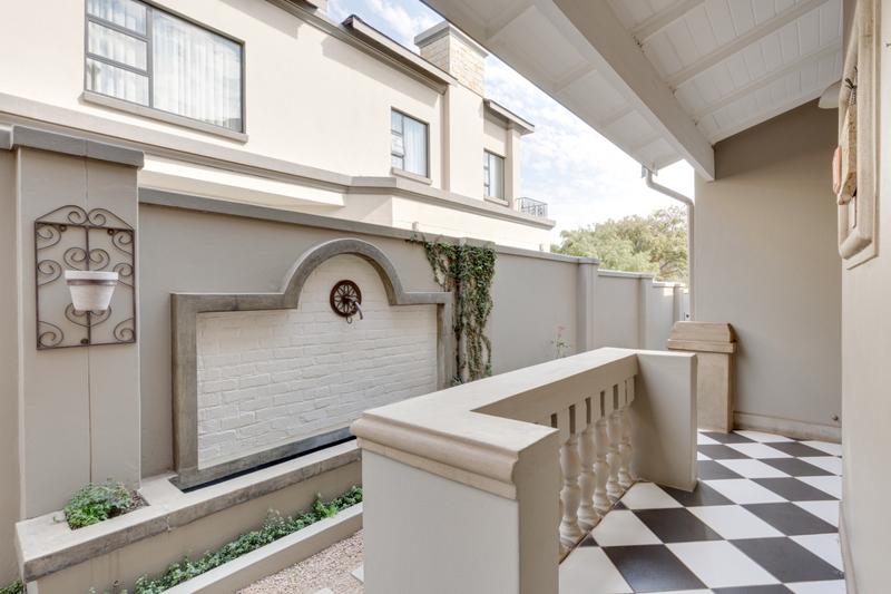 4 Bedroom Property for Sale in Waterfall Country Estate Gauteng