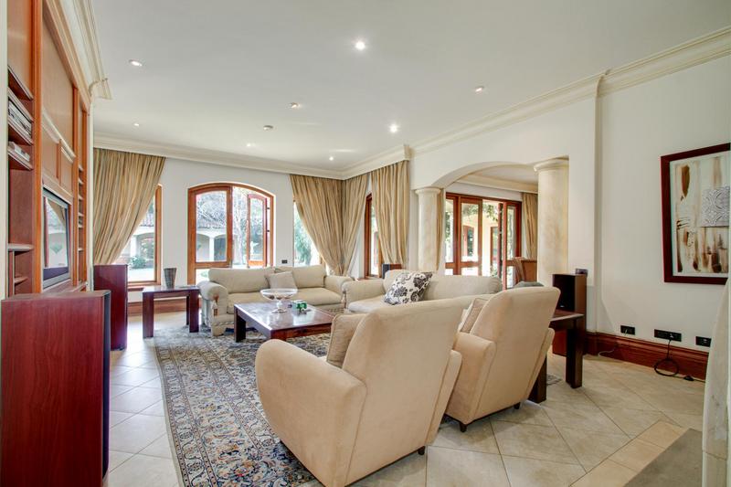 To Let 7 Bedroom Property for Rent in Hyde Park Gauteng