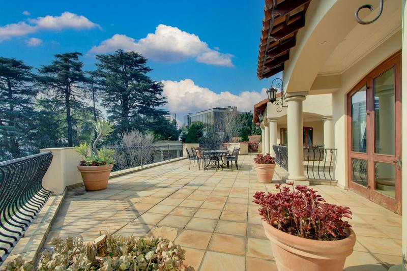 To Let 7 Bedroom Property for Rent in Hyde Park Gauteng
