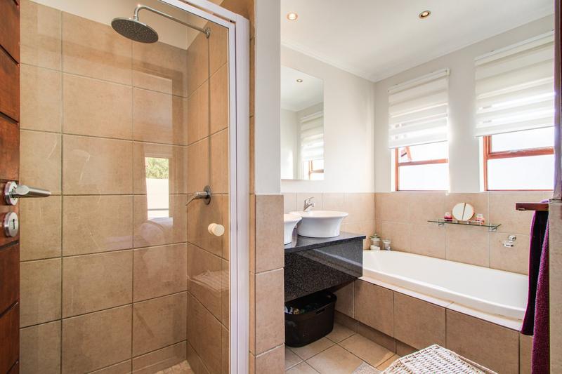 3 Bedroom Property for Sale in Dainfern Gauteng