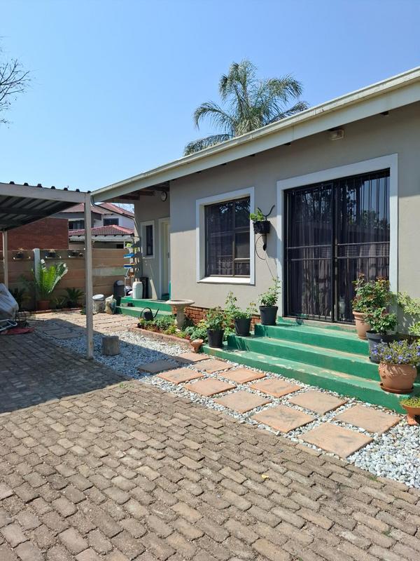 To Let 2 Bedroom Property for Rent in The Reeds Gauteng