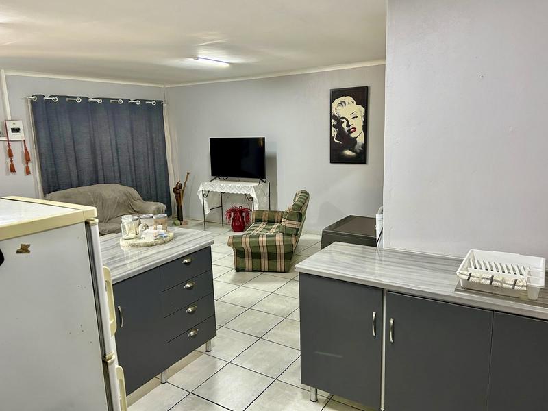4 Bedroom Property for Sale in Rooihuiskraal Gauteng