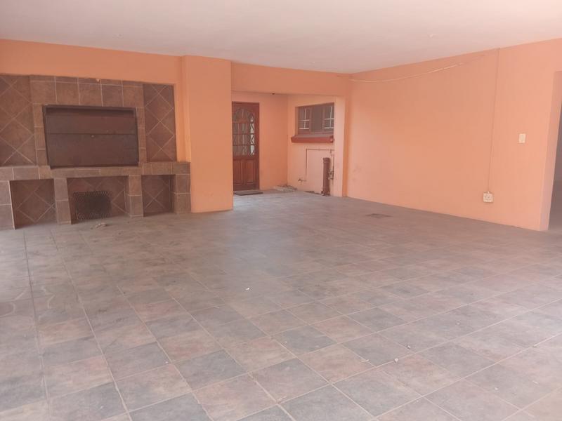 5 Bedroom Property for Sale in Wierda Park Gauteng