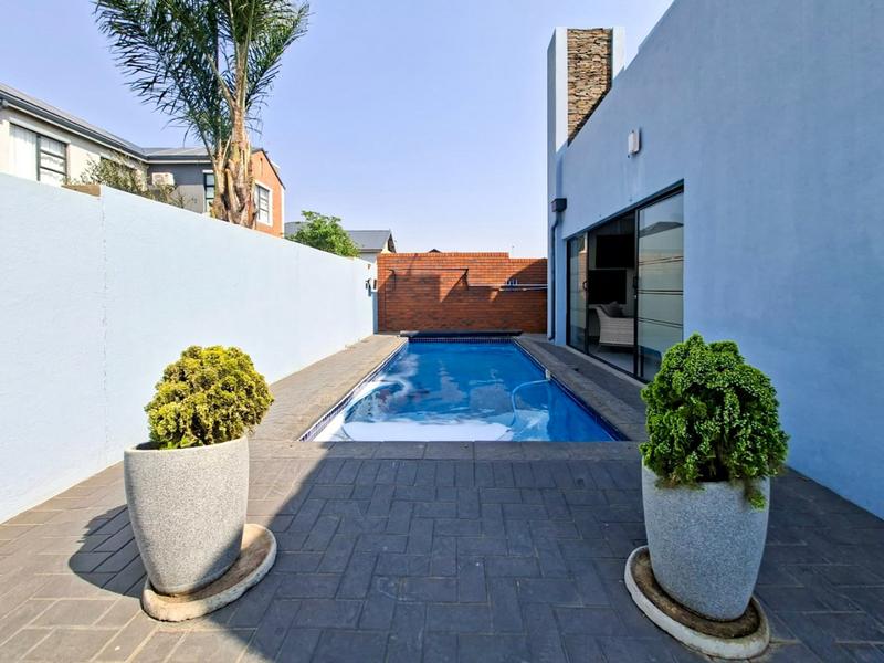 4 Bedroom Property for Sale in Golden Fields Estate Gauteng