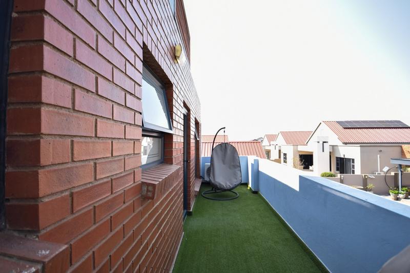 4 Bedroom Property for Sale in Golden Fields Estate Gauteng