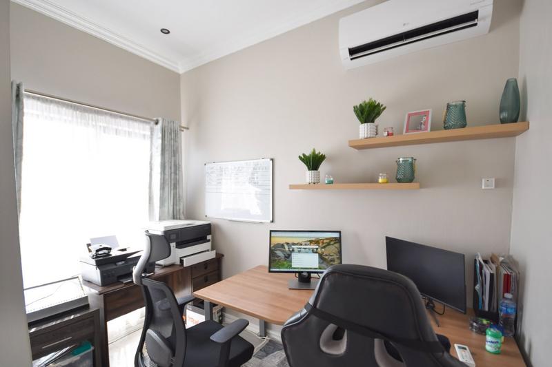 4 Bedroom Property for Sale in Golden Fields Estate Gauteng