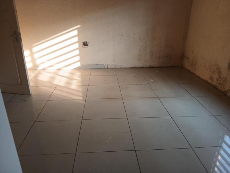 To Let 1 Bedroom Property for Rent in Zakariyya Park Gauteng