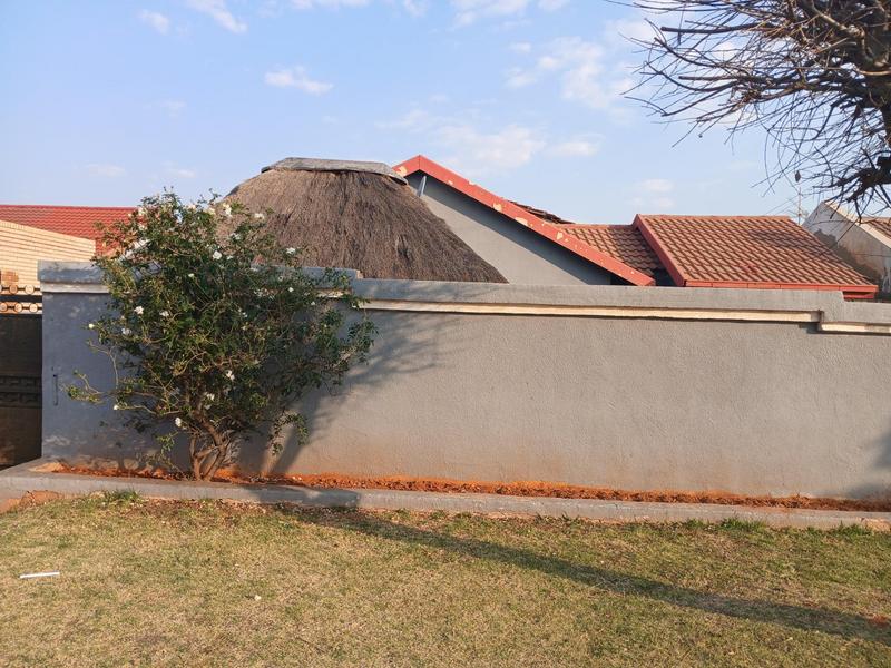 To Let 1 Bedroom Property for Rent in Zakariyya Park Gauteng
