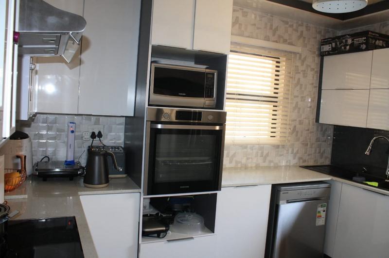 4 Bedroom Property for Sale in Olievenhoutbosch Gauteng