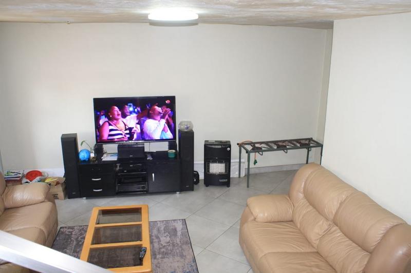 4 Bedroom Property for Sale in Olievenhoutbosch Gauteng