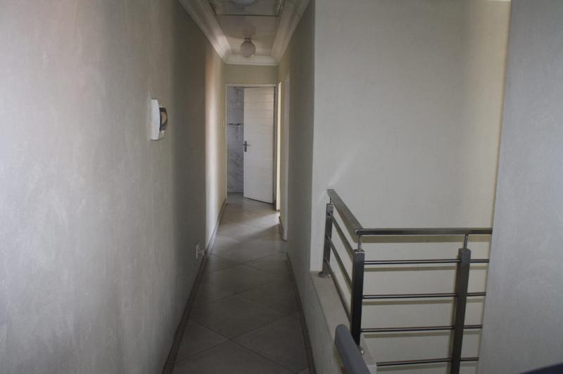 4 Bedroom Property for Sale in Olievenhoutbosch Gauteng