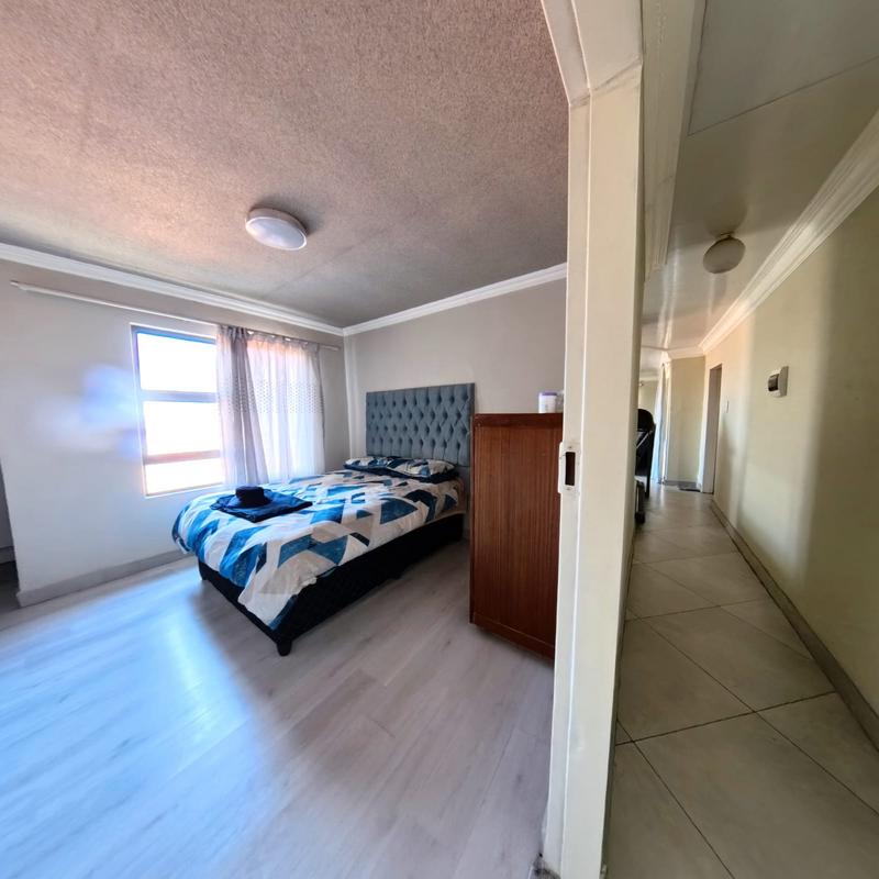 4 Bedroom Property for Sale in Olievenhoutbosch Gauteng