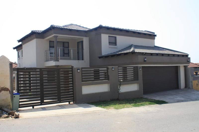 4 Bedroom Property for Sale in Olievenhoutbosch Gauteng