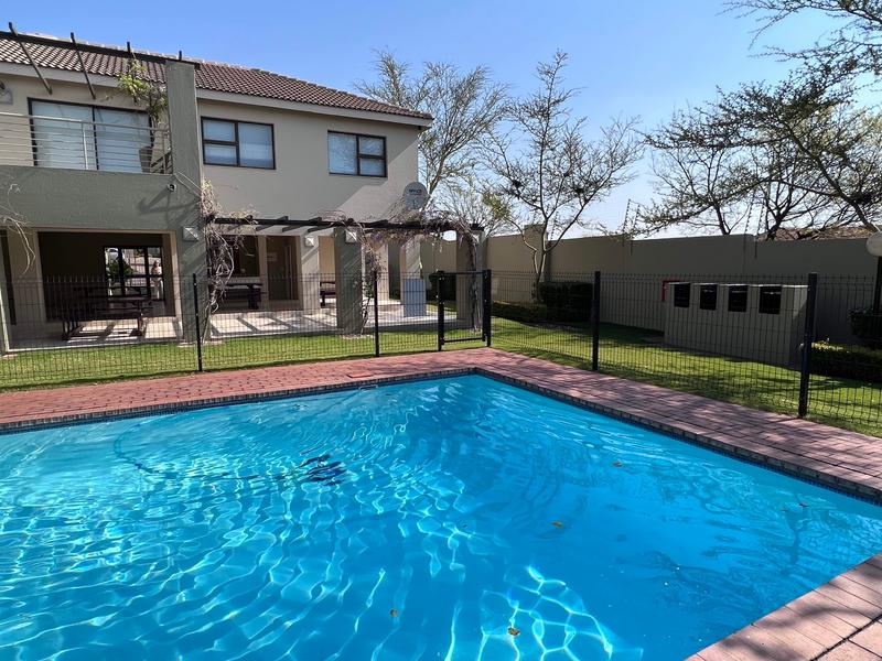 To Let 1 Bedroom Property for Rent in Bryanston Gauteng