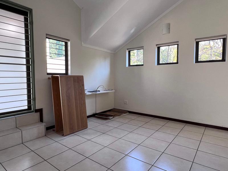 To Let 1 Bedroom Property for Rent in Bryanston Gauteng