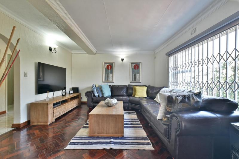 3 Bedroom Property for Sale in Mulbarton Gauteng