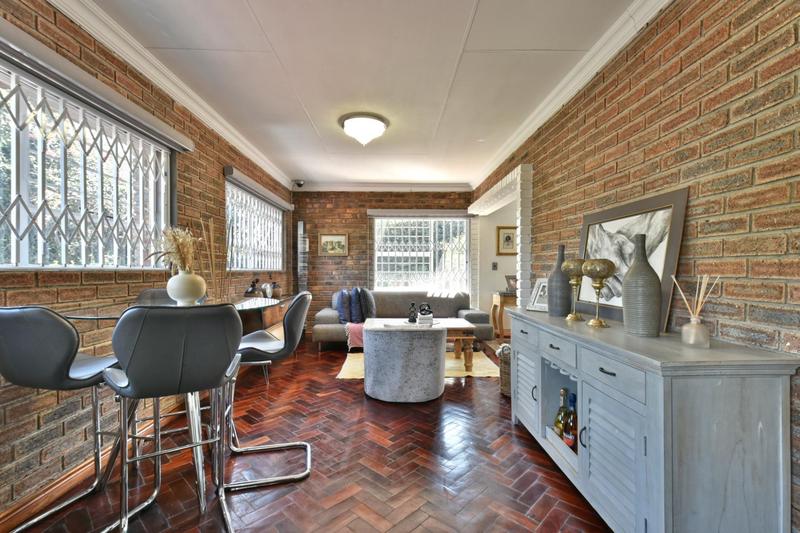 3 Bedroom Property for Sale in Mulbarton Gauteng