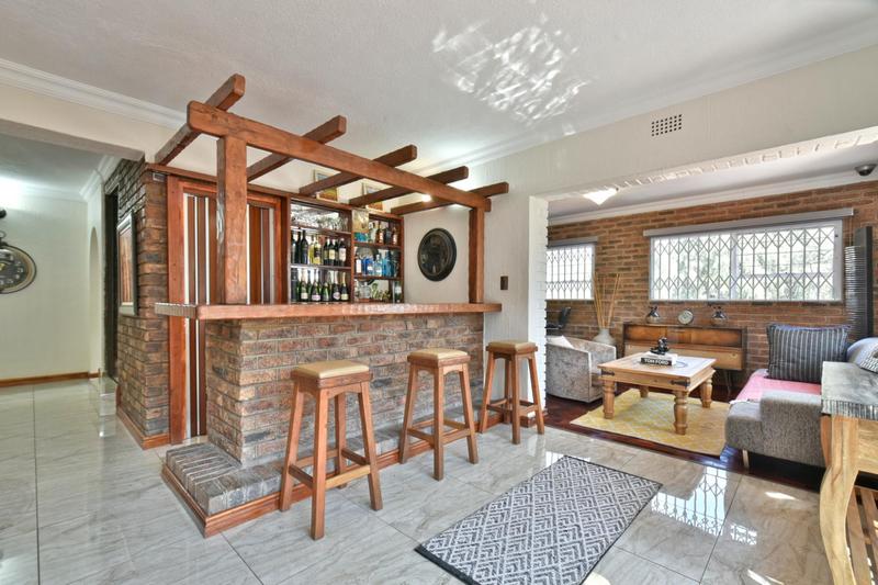 3 Bedroom Property for Sale in Mulbarton Gauteng