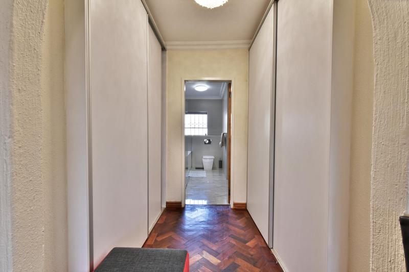 3 Bedroom Property for Sale in Mulbarton Gauteng