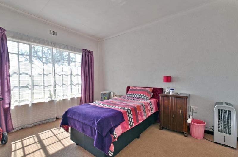 3 Bedroom Property for Sale in Weltevreden Park Gauteng