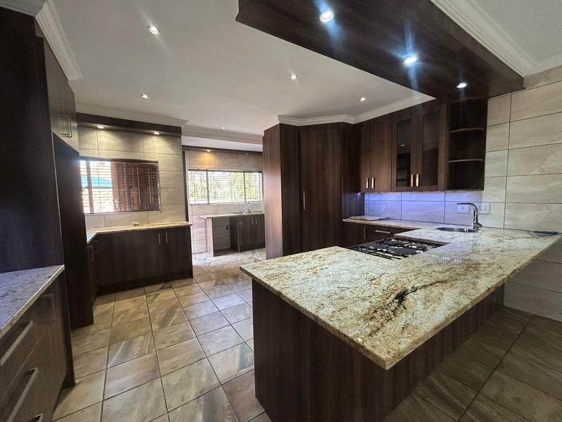 To Let 5 Bedroom Property for Rent in Wingate Park Gauteng