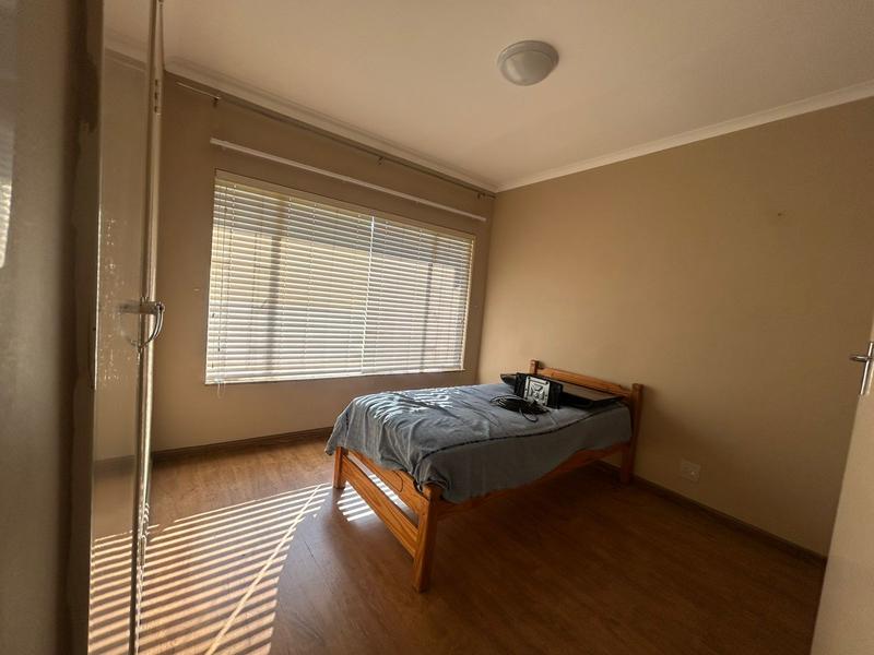 To Let 5 Bedroom Property for Rent in Wingate Park Gauteng