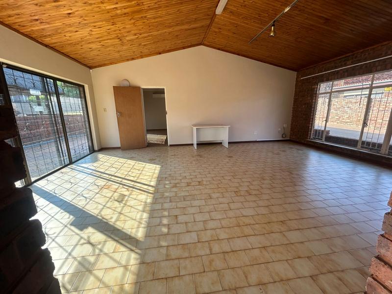 To Let 5 Bedroom Property for Rent in Wingate Park Gauteng