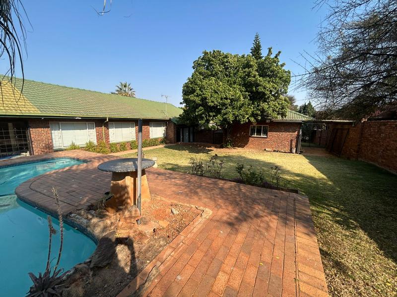 To Let 5 Bedroom Property for Rent in Wingate Park Gauteng