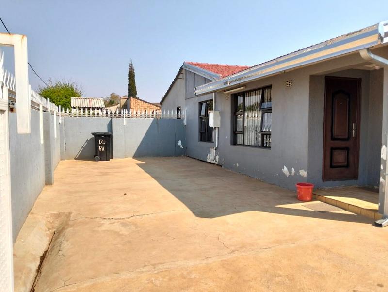 3 Bedroom Property for Sale in Ennerdale Gauteng