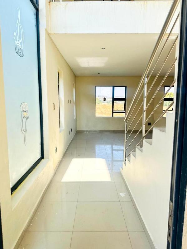 3 Bedroom Property for Sale in Wildtuinpark Gauteng
