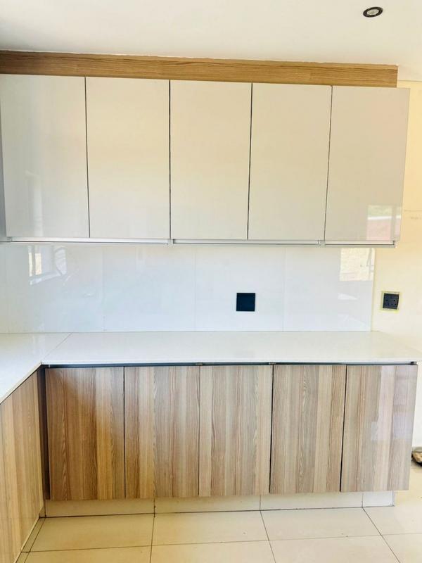 3 Bedroom Property for Sale in Wildtuinpark Gauteng