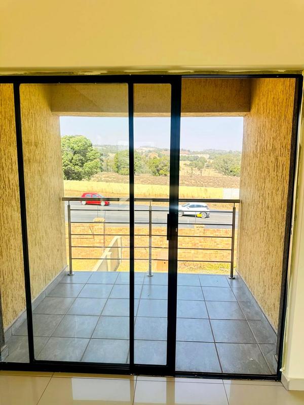 3 Bedroom Property for Sale in Wildtuinpark Gauteng