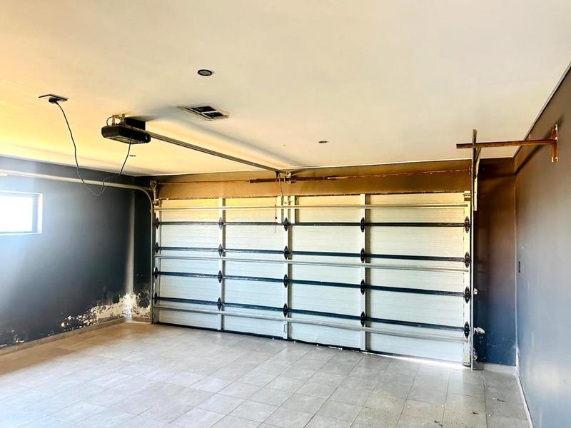 3 Bedroom Property for Sale in Wildtuinpark Gauteng