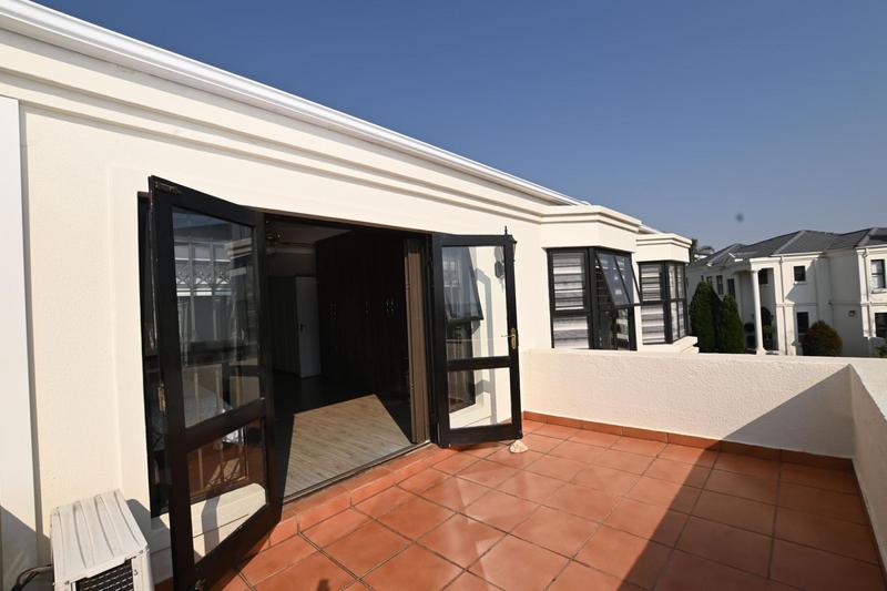 4 Bedroom Property for Sale in Lonehill Gauteng
