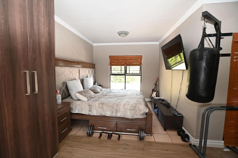 4 Bedroom Property for Sale in Lonehill Gauteng