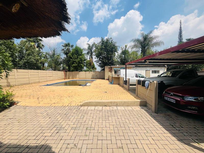 To Let 3 Bedroom Property for Rent in Birchleigh Gauteng