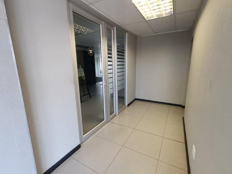 To Let commercial Property for Rent in Cresta Gauteng