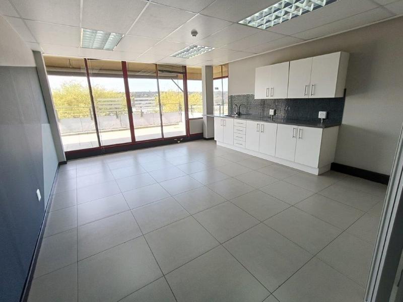To Let commercial Property for Rent in Cresta Gauteng