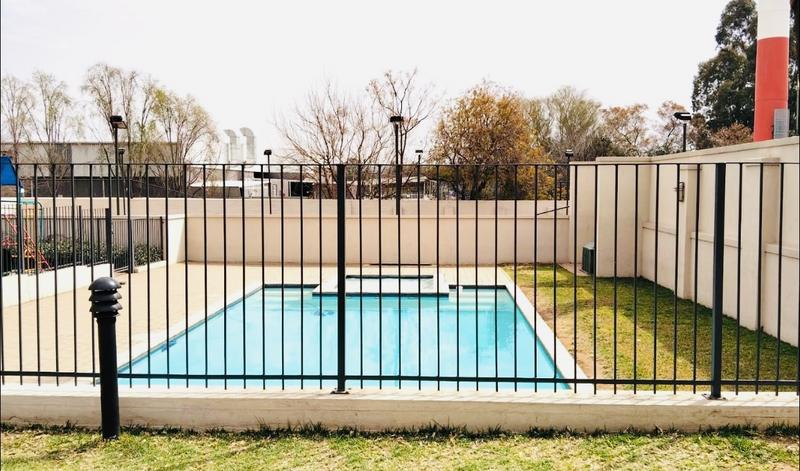 2 Bedroom Property for Sale in Ferndale Gauteng