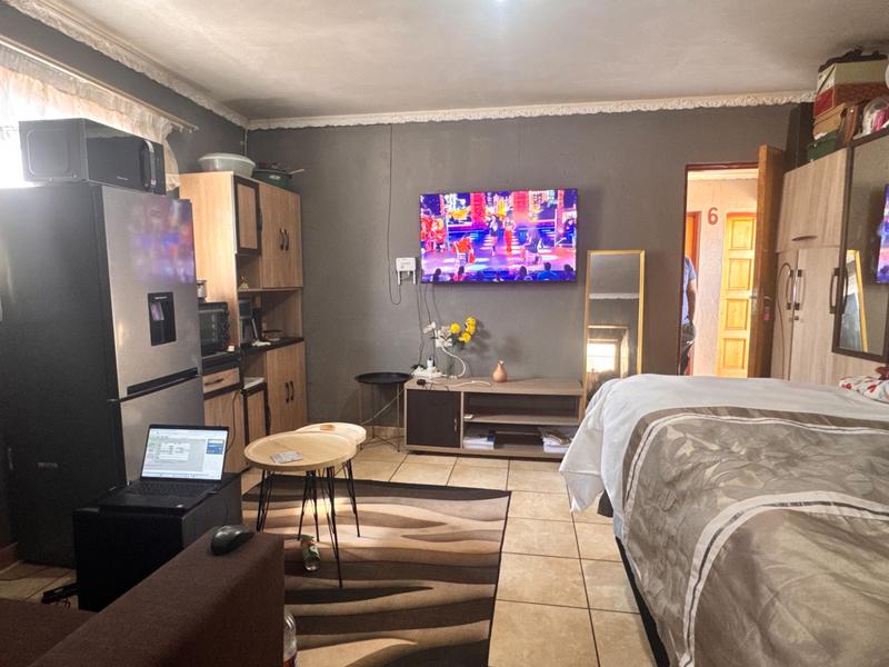 11 Bedroom Property for Sale in Dobsonville Gauteng