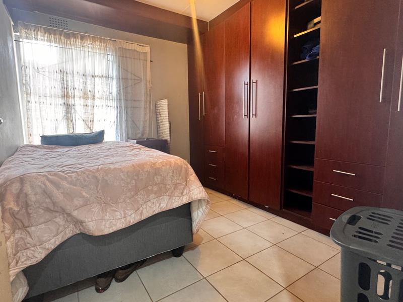 11 Bedroom Property for Sale in Dobsonville Gauteng