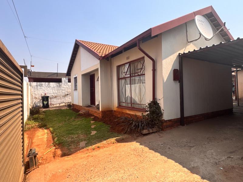 11 Bedroom Property for Sale in Dobsonville Gauteng