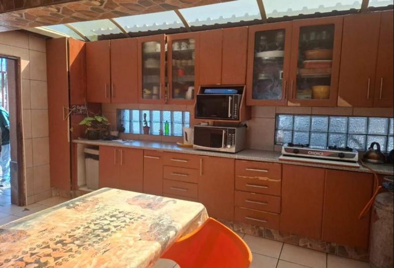 3 Bedroom Property for Sale in Verwoerdpark Gauteng