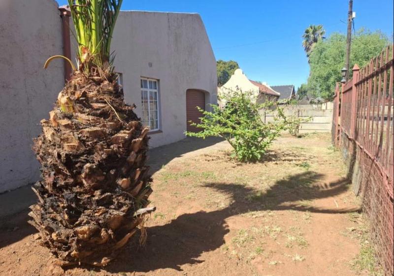3 Bedroom Property for Sale in Verwoerdpark Gauteng