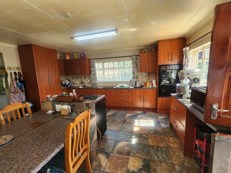 5 Bedroom Property for Sale in Walkerville Gauteng